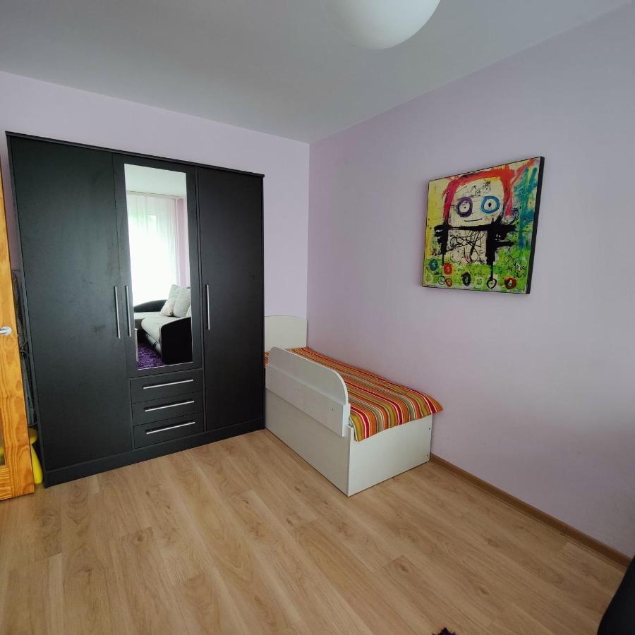 Dainai Apartament Šiauliai Eksteriør bilde